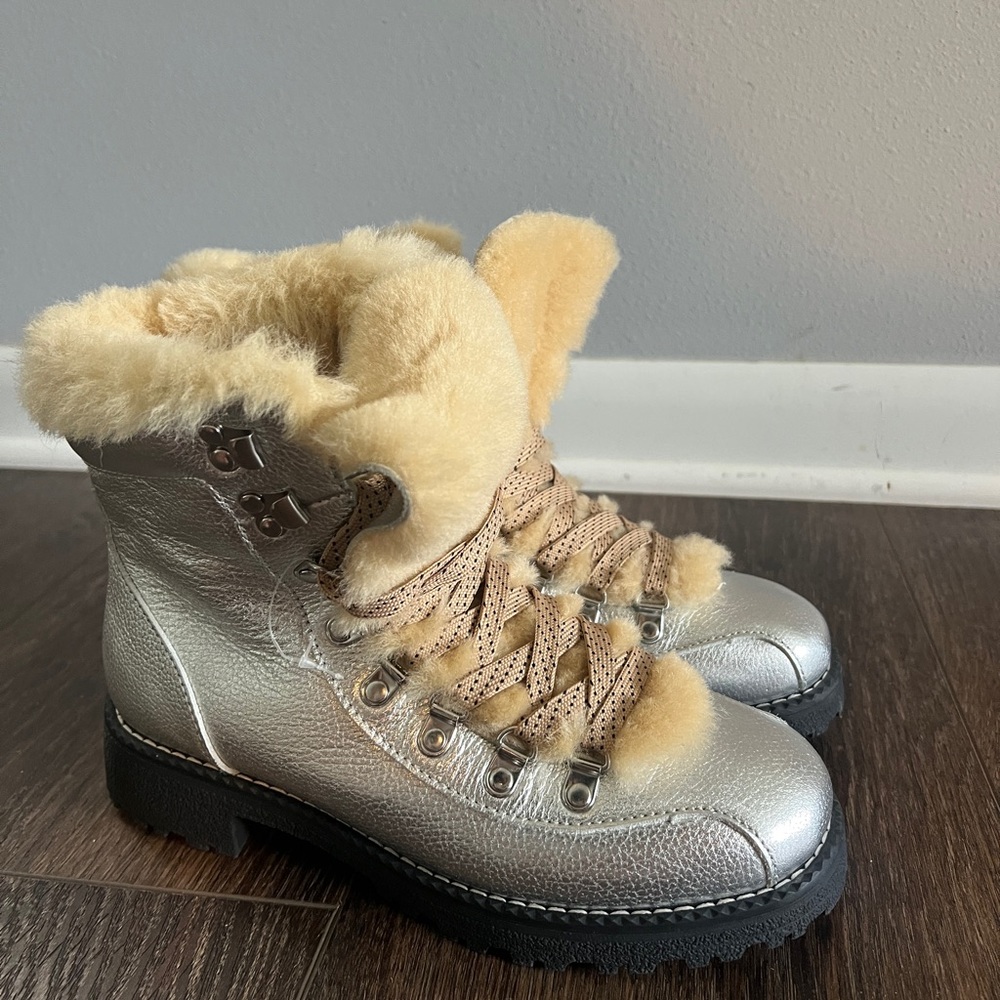 Tommy Hilfiger Silver and Tan Winter Boots